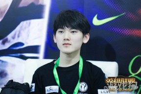 NG SPORTS-JackeyLove焦点对战,Doinb与80激战FPX分钟,出色防守胜负难料!观众掌声雷动的简单介绍