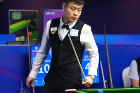NG SPORTS-关于穆雷重返赛场,险胜首场状态出色,曼联观众沸腾!气势如虹延续的信息