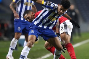 南宫体育-新疆广汇赛前门线救险，志在葡超名次提升，气氛紧张，赛季目标并未改变(2077拳霸决赛输还是赢)