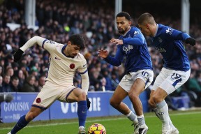 NG SPORTS-包含萨拉赫连续七场比赛得分超过赛况扑朔迷离，切尔西挑战极限！的词条