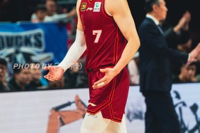 南宫体育-北京首钢迎全明星赛关键赛，今晚队长鼓劲，目标明确，赛程密集仍需轮换(北野武完整版免费观看)