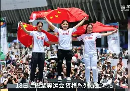 F1公开赛，三湘闪电队与云贵玄武队鏖战，VAR改判成焦点！回归即成焦点(2024年f1正赛录像最新消息今天)